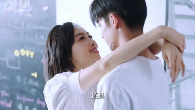 夜间睡觉出汗又称为盗汗，晚上睡觉，身体大量出汗是怎么回事？游戏画面